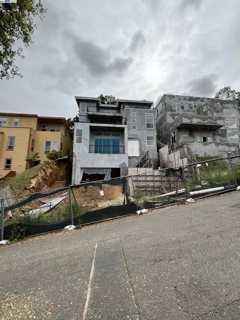 Undisclosed, CA
