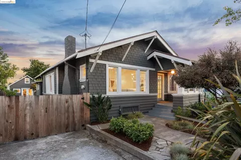 2219 Damuth St, Oakland, CA 94602