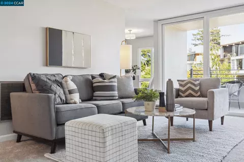5340 Broadway Ter #408, Oakland, CA 94618