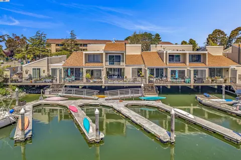 404 Tideway Dr, Alameda, CA 94501 photo 1
