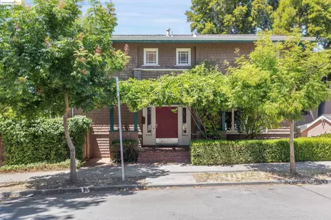 2448 Prospect St, Berkeley, CA 94704 photo 1