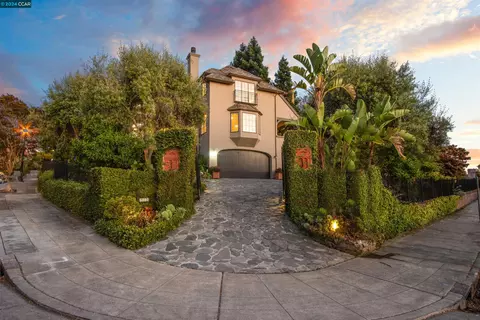 6080 Manchester Dr, Oakland, CA 94618