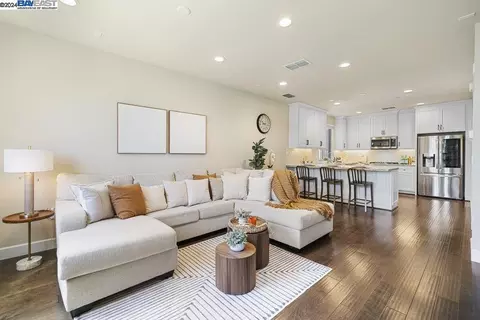 897 Tranquility Cir #9, Livermore, CA 94551 photo 1