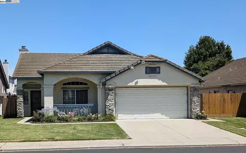 1934 London Ave, Manteca, CA 95336 photo 1