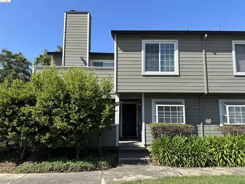 505 Canyon Oaks Dr #A, Oakland, CA 94605