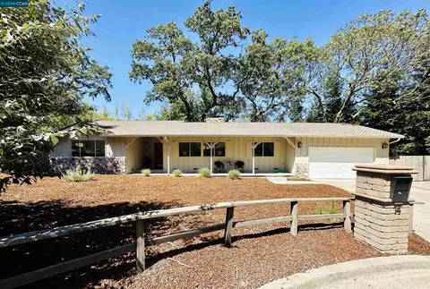 14 Nephi Ct, Lafayette, CA 94549 photo 1