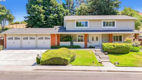 2511 Paddock Dr, San Ramon, CA 94583 photo 1