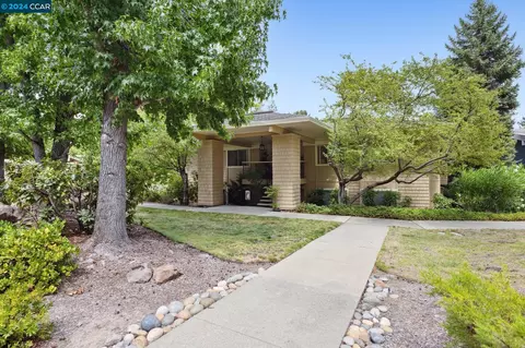 2645 Ptarmigan Dr #2, Walnut Creek, CA 94595