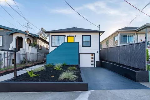 2131 Vicksburg Ave, Oakland, CA 94601