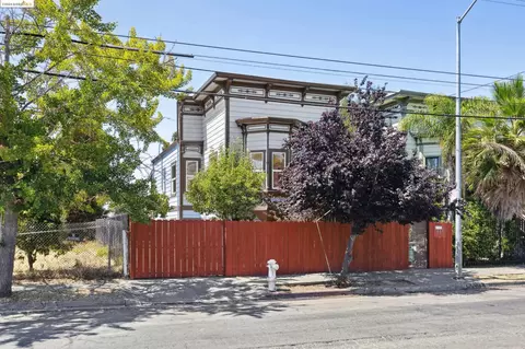 835 Wood St, Oakland, CA 94607 photo 1