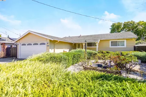 1994 Elder Way, Hayward, CA 94545 photo 1