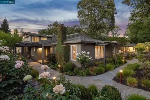 917 Webb Ln, Lafayette, CA 94549 photo 1