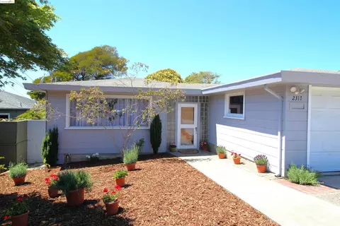 2317 Gloria St, El Cerrito, CA 94530