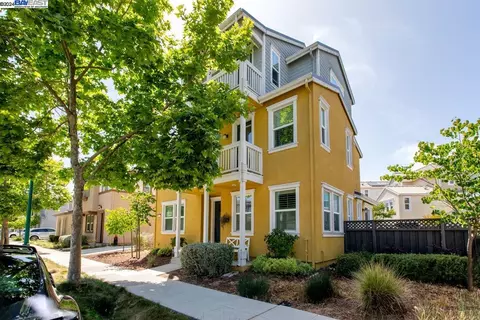 1827 Stanton St, Alameda, CA 94501