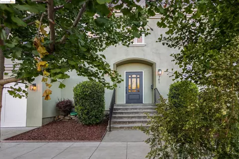 761 Haddon Pl, Oakland, CA 94610