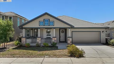 1630 Veteran St, Manteca, CA 95337 photo 1