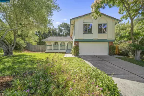 5935 Kipling Dr, Richmond, CA 94803 photo 1