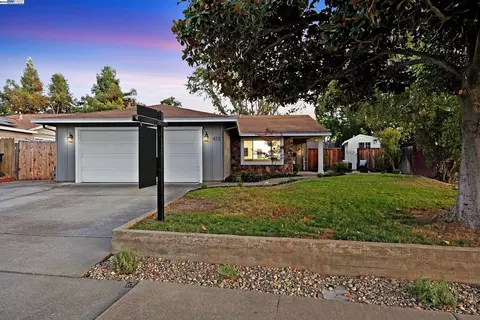 873 Debra St, Livermore, CA 94550 photo 1