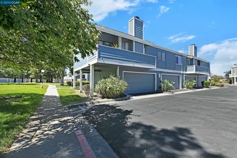406 Olympus #4, Hercules, CA 94547 photo 1