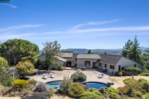 3930 Quail Ridge Rd, Lafayette, CA 94549 photo 1