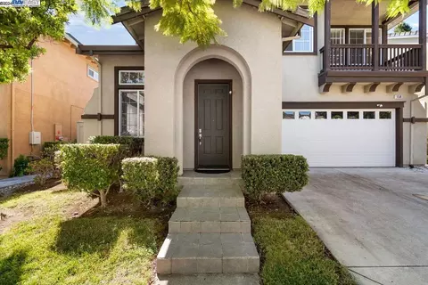 154 Copper Beech Gln, Hercules, CA 94547 photo 1