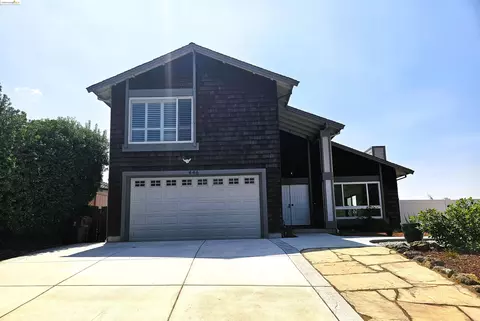 446 Warwick Dr, Benicia, CA 94510 photo 1