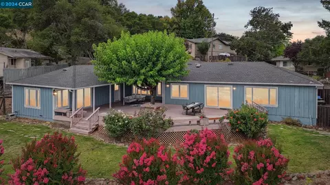 43 Crestview Dr, Orinda, CA 94563 photo 1