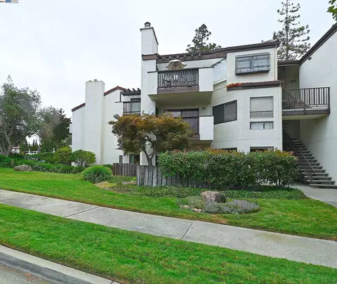 21071 Gary Dr #103, Hayward, CA 94546