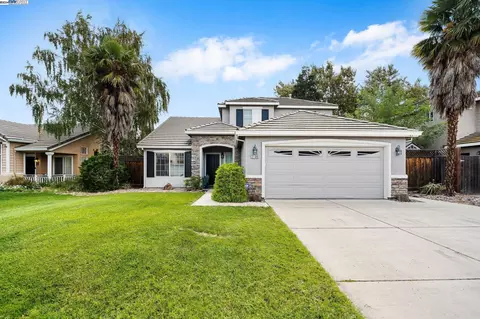 2106 Isabel Virginia Dr, Tracy, CA 95377
