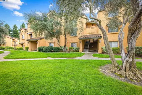 725 Watson Canyon Ct #316, San Ramon, CA 94582