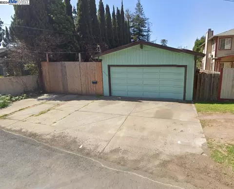 10515 Mark, Oakland, CA 94605