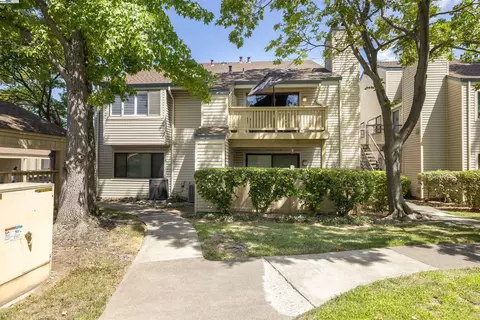 2280 Hurley Way #44, Sacramento, CA 95825