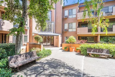 39199 Guardino Dr #171, Fremont, CA 94538