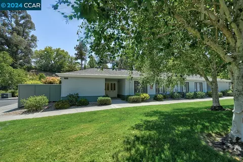 1117 Stanley Dollar Dr #1, Walnut Creek, CA 94595