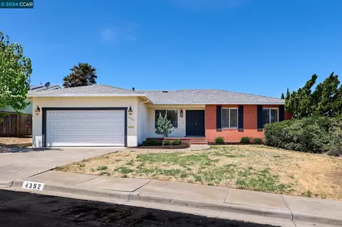 4392 Hillview Dr, Pittsburg, CA 94565 photo 1