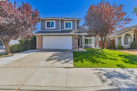 102 Edward Ct, Tracy, CA 95376 photo 1