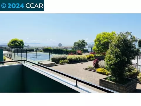 555 Pierce St #233, Albany, CA 94706