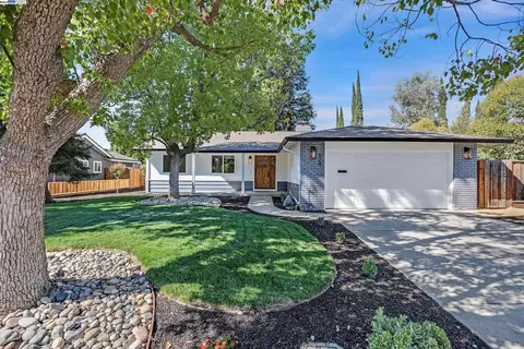 524 Ontario Dr, Livermore, CA 94550