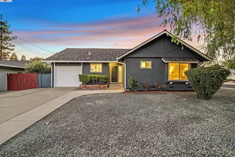6916 Wisteria St, San Ramon, CA 94583