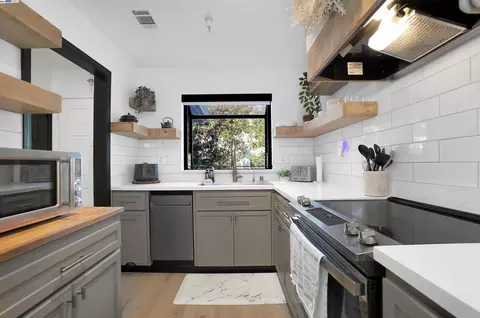 2594 Oak Rd #268, Walnut Creek, CA 94597