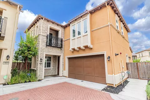 909 S Monarch Rd, San Ramon, CA 94582