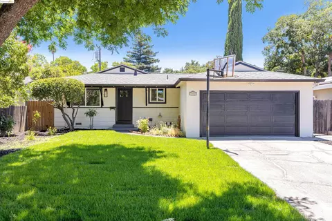 1208 Spruce Ln, Davis, CA 95616 photo 1