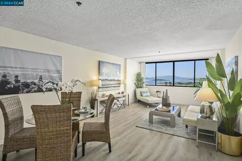555 Pierce St #931, Albany, CA 94706