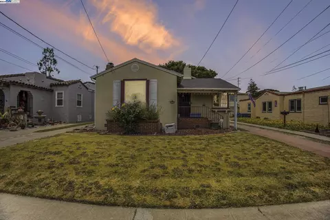 1815 Pearl St, Alameda, CA 94501 photo 1