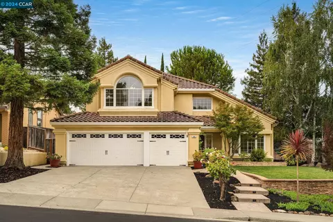 505 Cloverbrook Dr, Danville, CA 94506