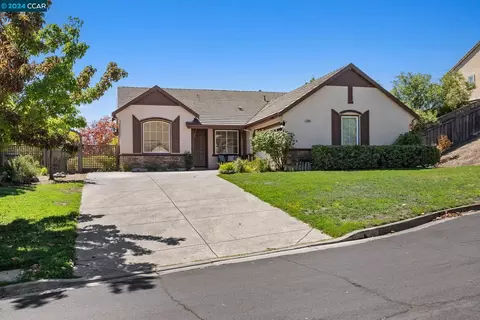 3045 Blue Sky Ct, Vallejo, CA 94591 photo 1