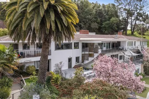 12000 Campus Dr, Oakland, CA 94619