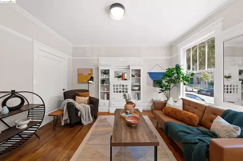 147 Ashbury St, San Francisco, CA 94117