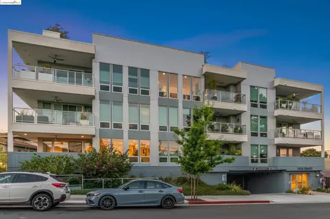 1954 Trinity Ave #101, Walnut Creek, CA 94596 photo 1