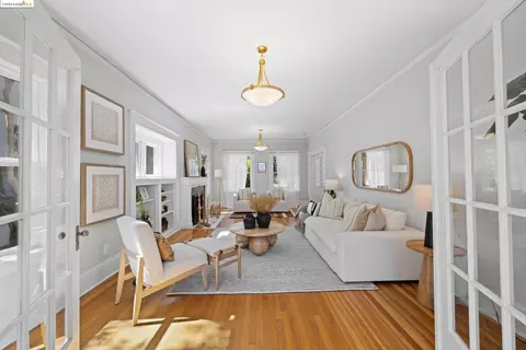 174 Santa Clara Ave, Oakland, CA 94610